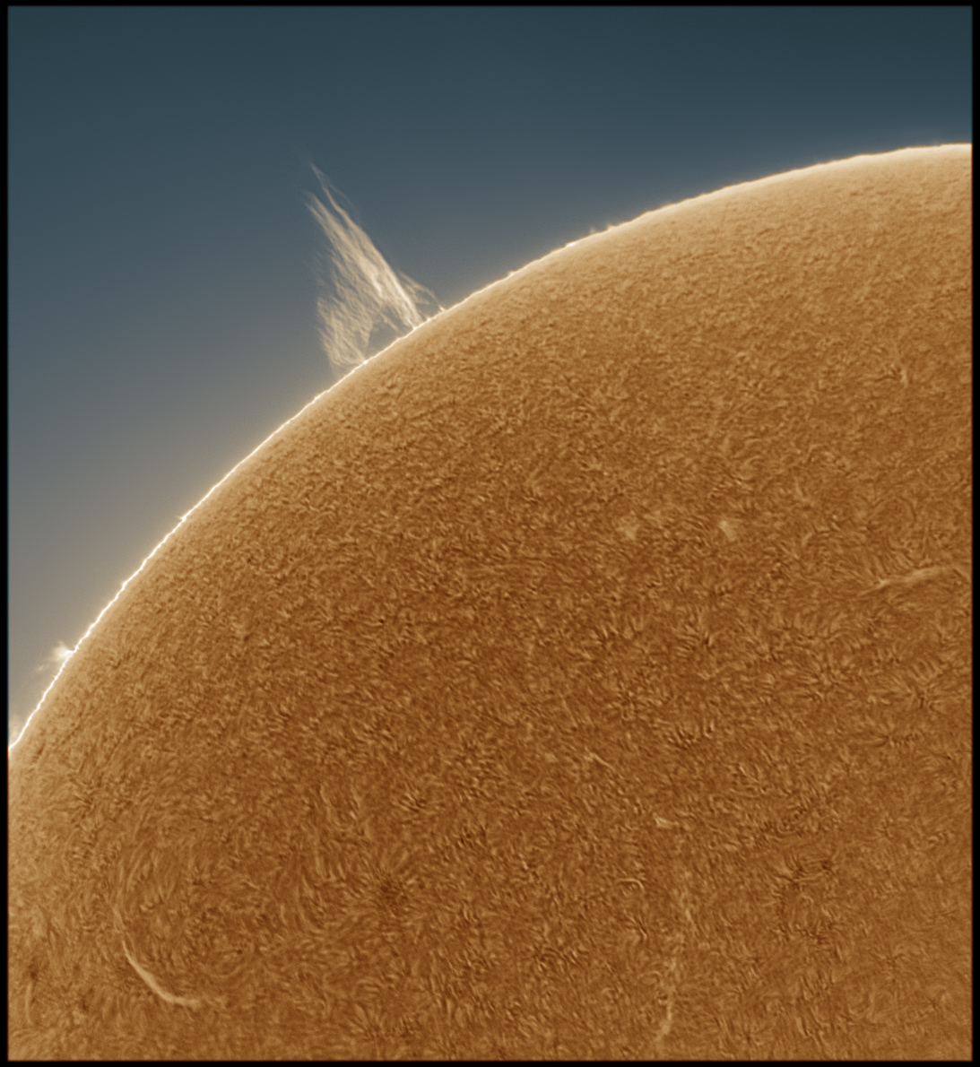  Sun on 6 Dec 2025